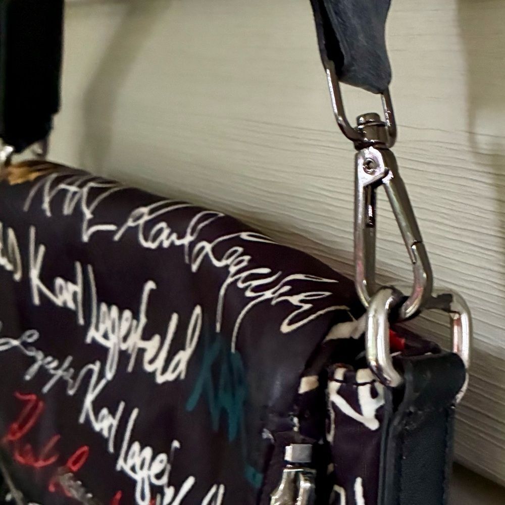 KARL LAGERFIELD PARIS Cara messenger bag black colorful logo streetwear purse - Picture 7 of 8